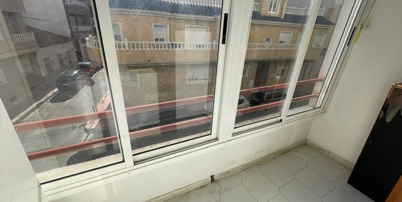 Resale - Study -
Torrevieja - Centro