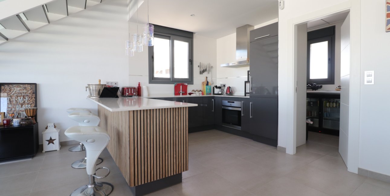 Resale - Villa -
Benimar - Benimar III