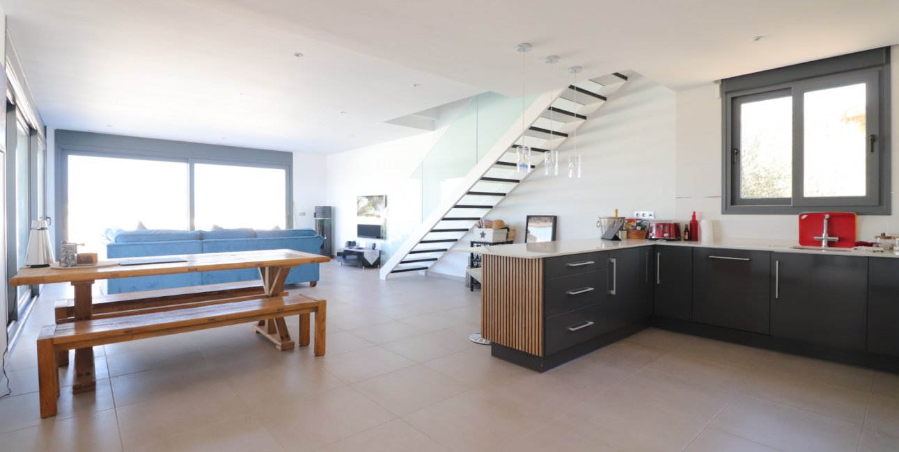 Resale - Villa -
Benimar - Benimar III