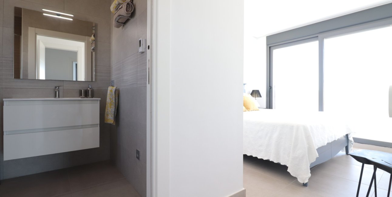 Resale - Villa -
Benimar - Benimar III