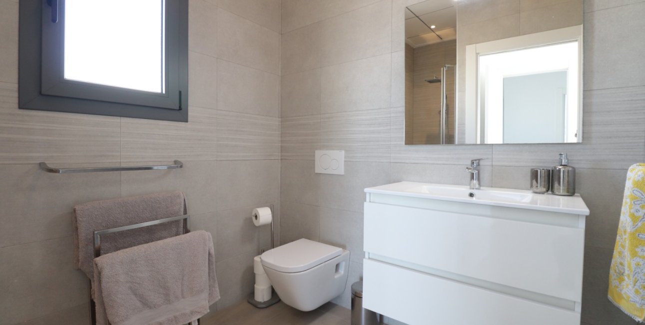 Resale - Villa -
Benimar - Benimar III