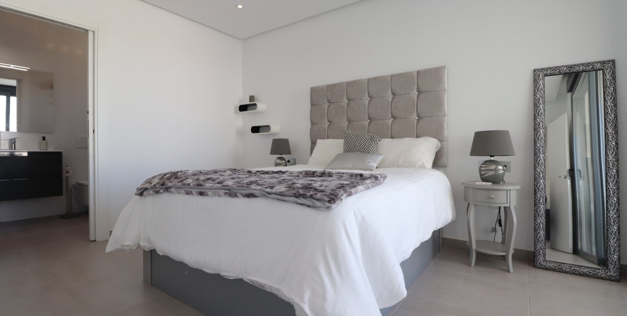 Resale - Villa -
Benimar - Benimar III