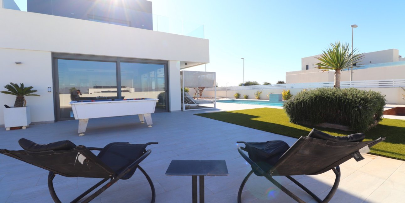 Resale - Villa -
Benimar - Benimar III
