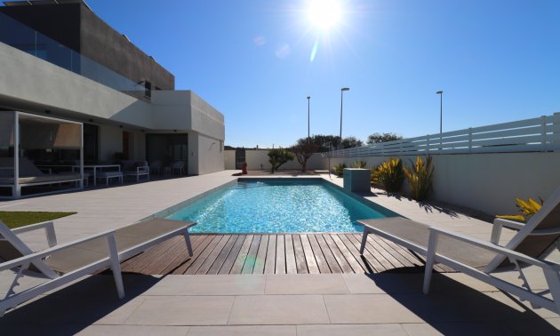 Resale - Villa -
Benimar - Benimar III