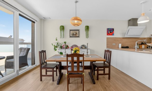 Resale - Villa -
Benimar - Rojales Hills