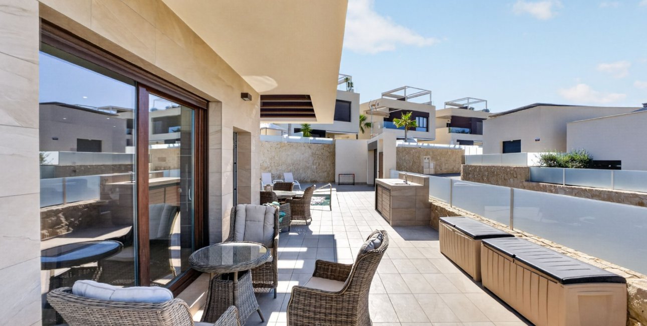 Resale - Villa -
Benimar - Rojales Hills