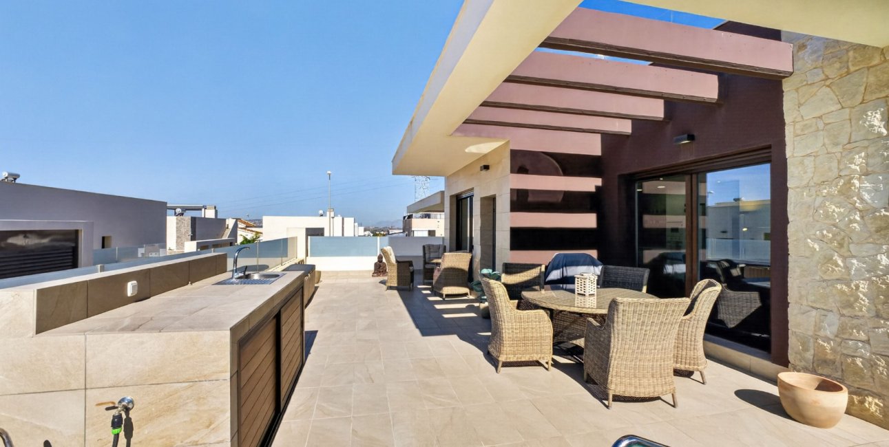 Resale - Villa -
Benimar - Rojales Hills