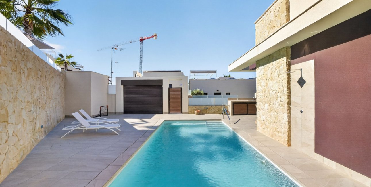 Resale - Villa -
Benimar - Rojales Hills