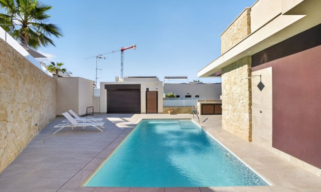 Resale - Villa -
Benimar - Rojales Hills