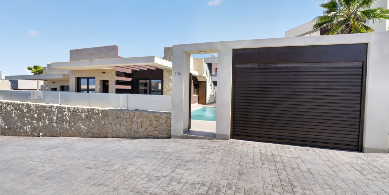 Resale - Villa -
Benimar - Rojales Hills