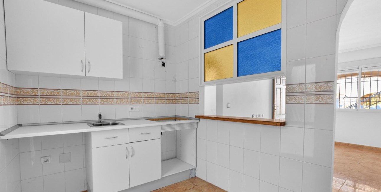 Resale - Apartment / flat -
Torrevieja - Altos del Limonar