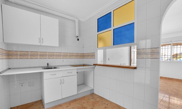 Resale - Apartment / flat -
Torrevieja - Altos del Limonar