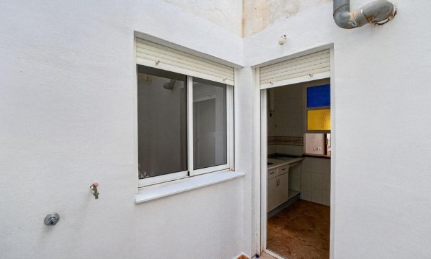 Resale - Apartment / flat -
Torrevieja - Altos del Limonar