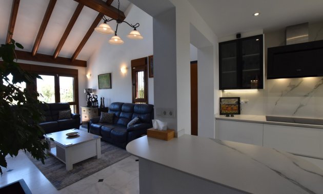 Resale - Villa -
Algorfa - La Finca Golf Resort