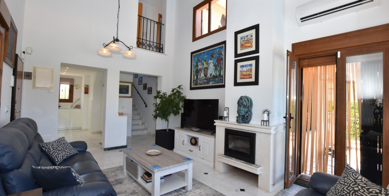Resale - Villa -
Algorfa - La Finca Golf Resort