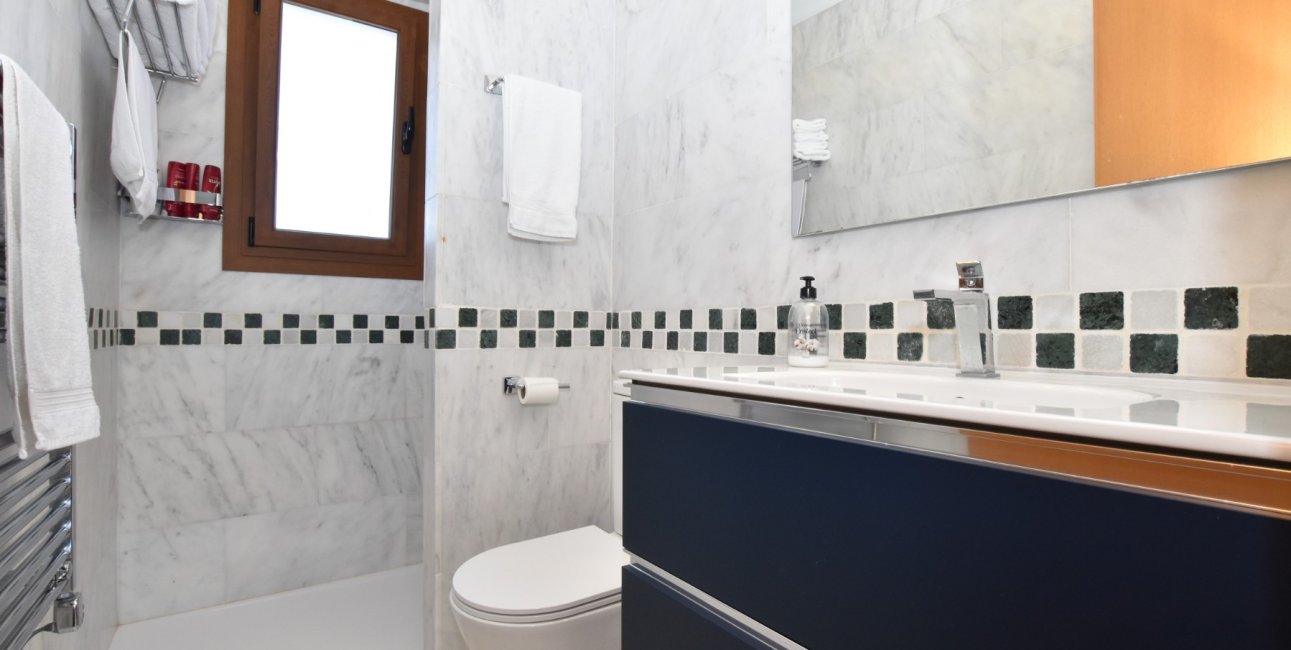 Resale - Villa -
Algorfa - La Finca Golf Resort