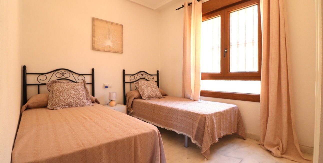 Rynek wtórny - Bungalowy -
Algorfa - La Finca Golf Resort