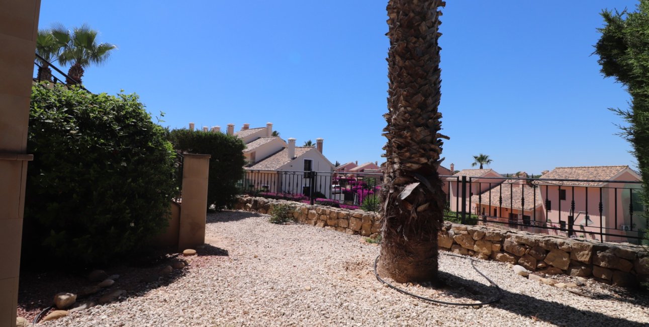 Rynek wtórny - Bungalowy -
Algorfa - La Finca Golf Resort