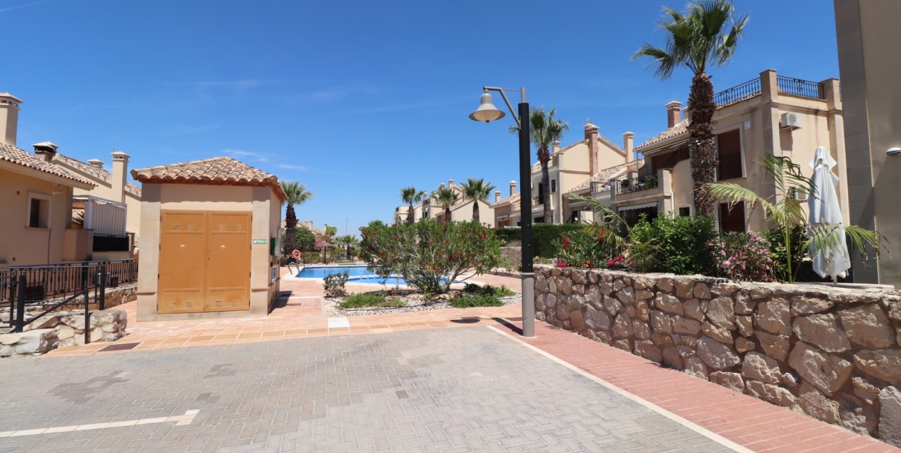 Rynek wtórny - Bungalowy -
Algorfa - La Finca Golf Resort