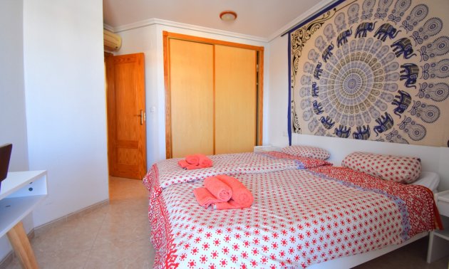 Resale - Duplex -
Orihuela Costa - Playa Flamenca