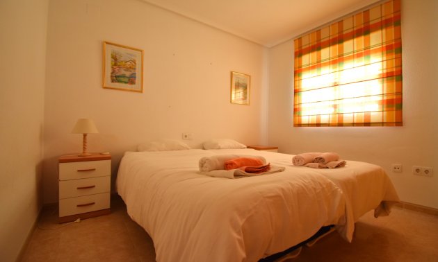 Resale - Duplex -
Orihuela Costa - Playa Flamenca