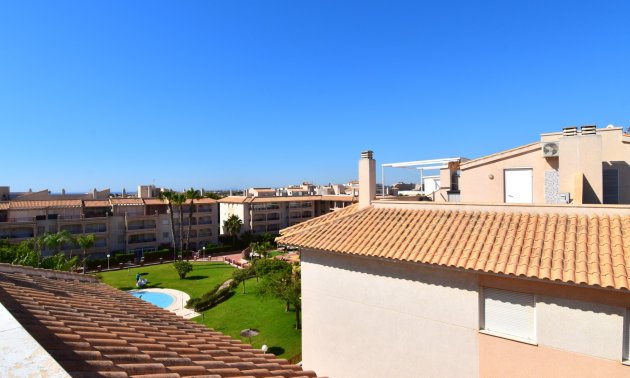 Resale - Duplex -
Orihuela Costa - Playa Flamenca