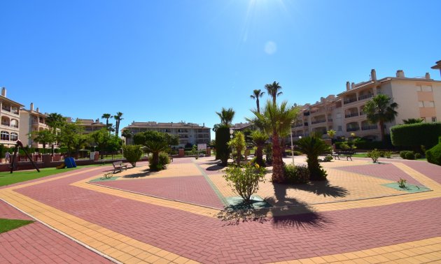 Resale - Duplex -
Orihuela Costa - Playa Flamenca