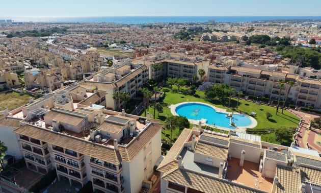 Resale - Duplex -
Orihuela Costa - Playa Flamenca
