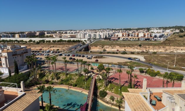 Resale - Duplex -
Orihuela Costa - Playa Flamenca