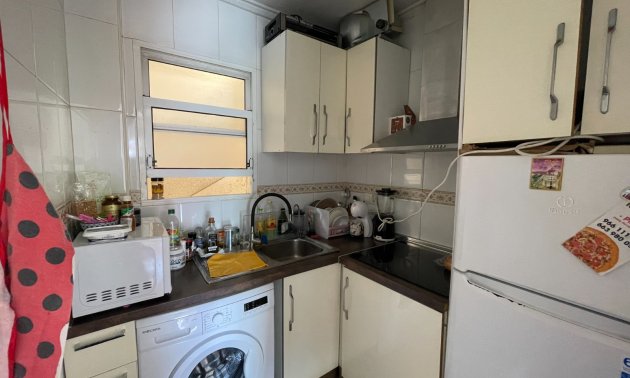 Resale - Apartment / flat -
Torrevieja - Torrevieja - Centre