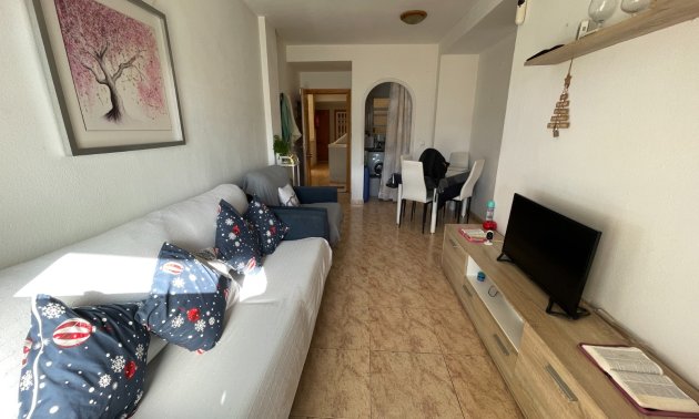 Resale - Apartment / flat -
Torrevieja - Torrevieja - Centre