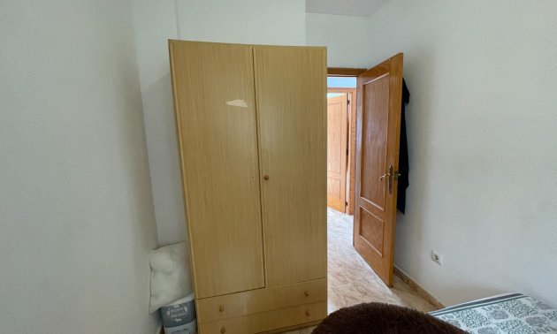 Resale - Apartment / flat -
Torrevieja - Torrevieja - Centre