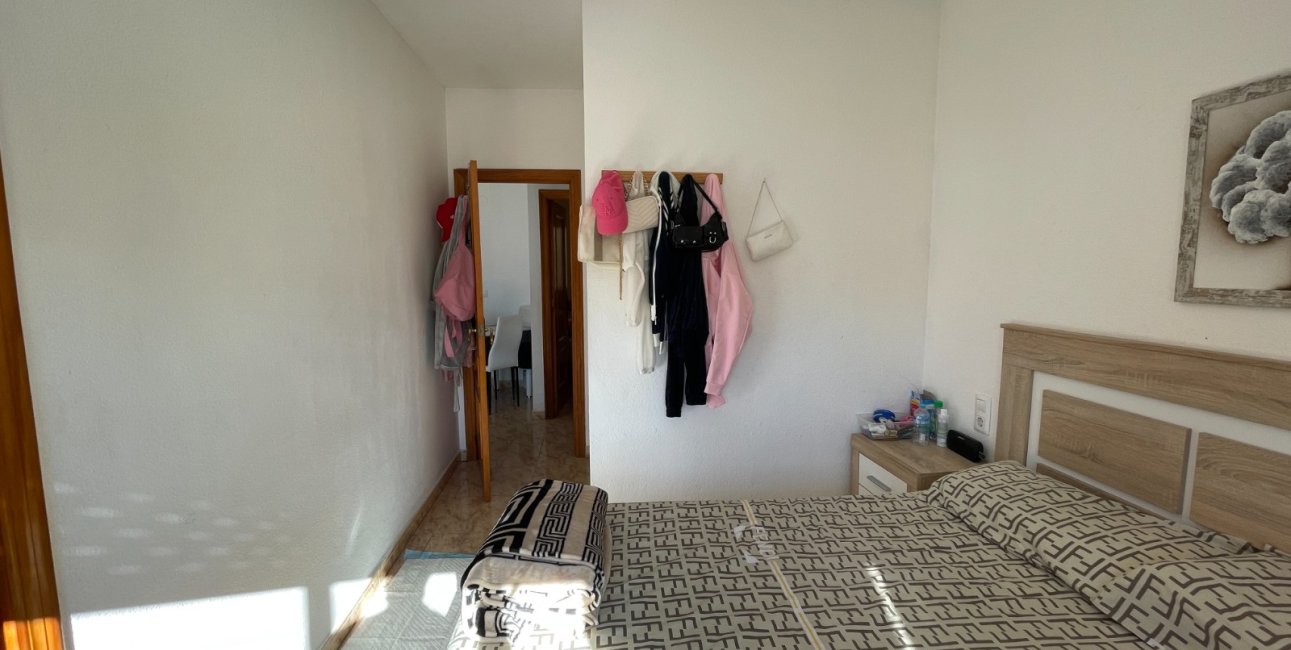 Resale - Apartment / flat -
Torrevieja - Torrevieja - Centre
