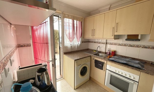 Resale - Townhouse -
Ciudad Quesada - Lo Marabu