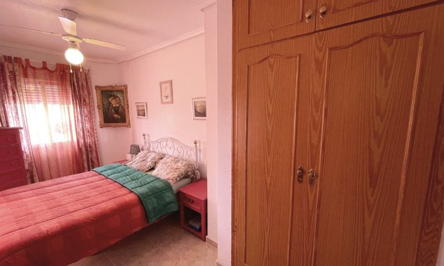 Resale - Townhouse -
Ciudad Quesada - Lo Marabu