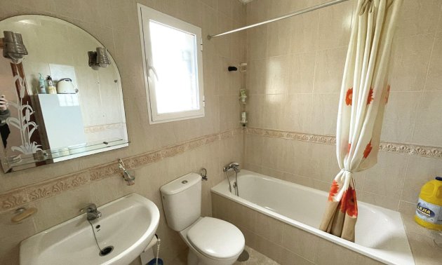 Resale - Townhouse -
Ciudad Quesada - Lo Marabu