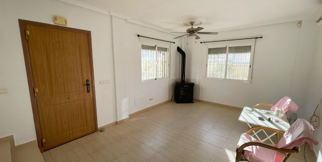 Resale - Villa -
Benimar - Rojales Hills
