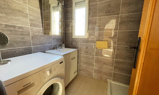 Resale - Villa -
Benimar - Rojales Hills