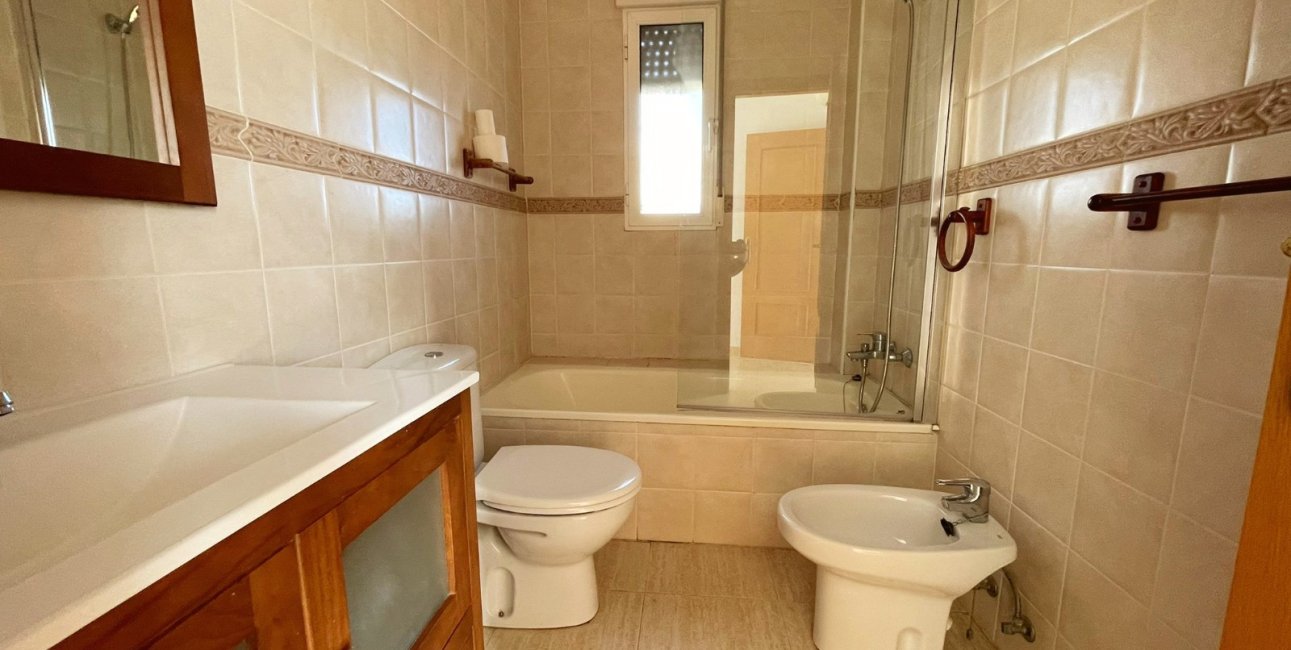 Resale - Villa -
Benimar - Rojales Hills