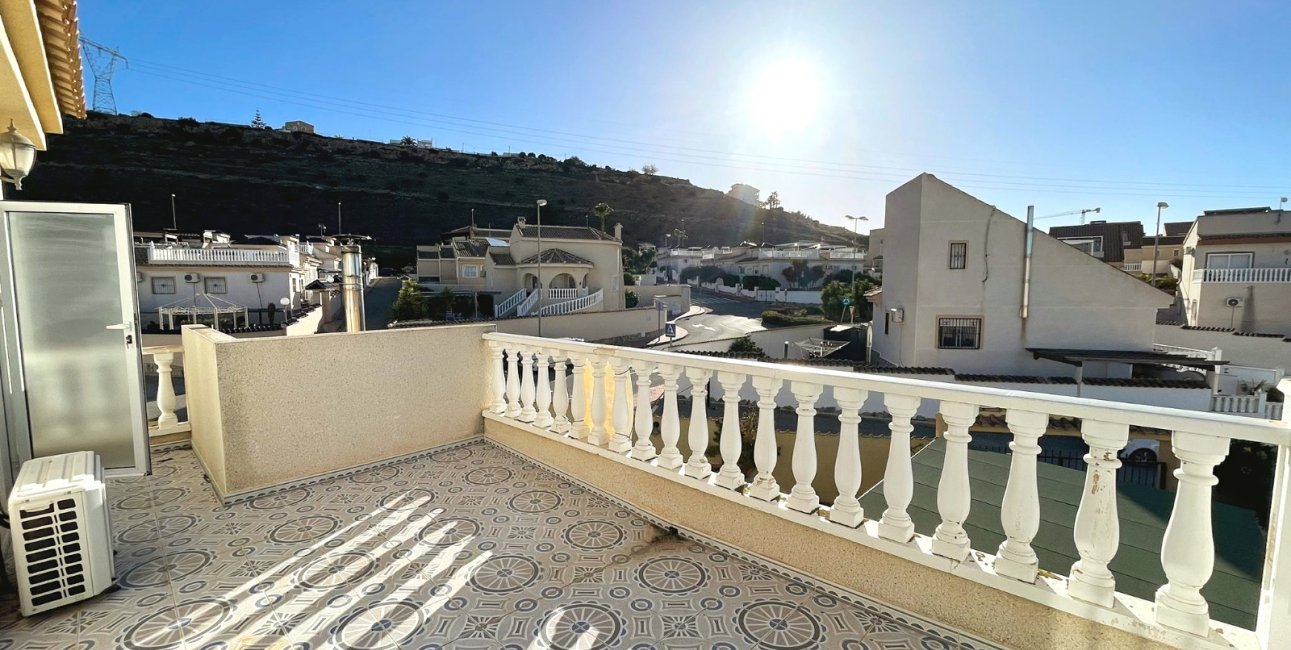 Resale - Villa -
Benimar - Rojales Hills