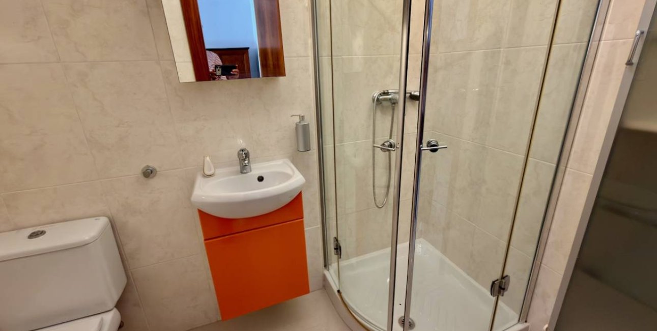 Resale - Townhouse -
Ciudad Quesada - Doña Pepa