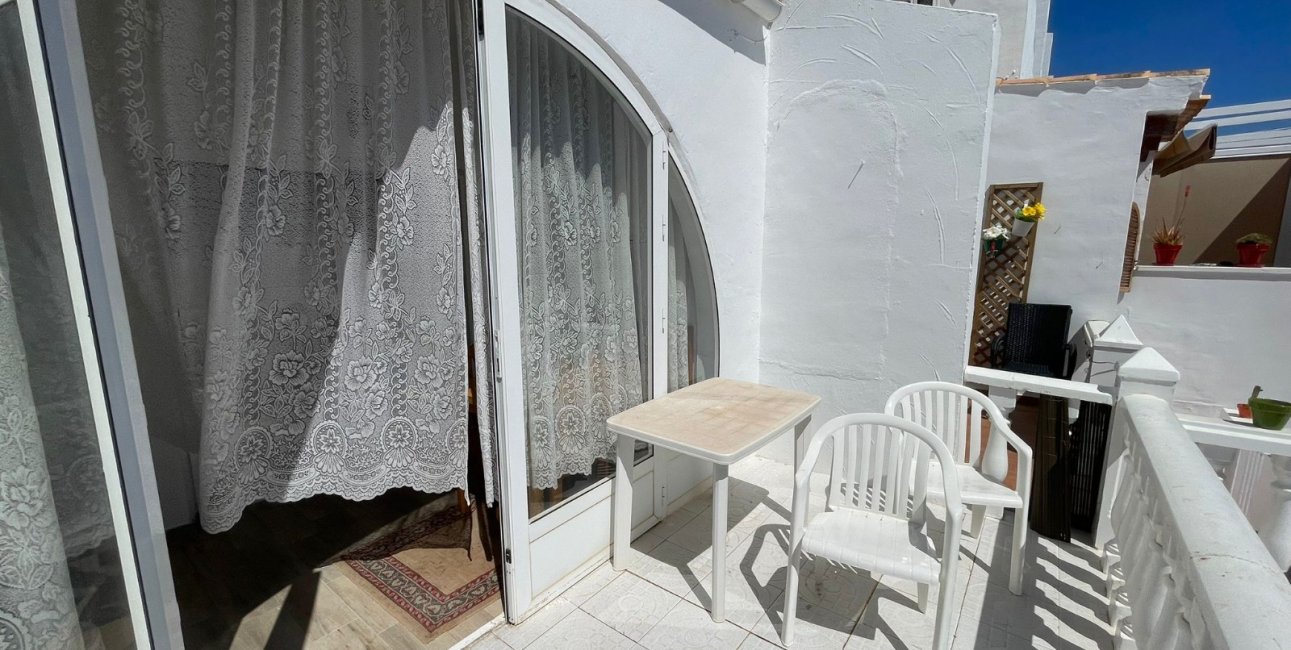 Resale - Townhouse -
Ciudad Quesada - Altos de Quesada
