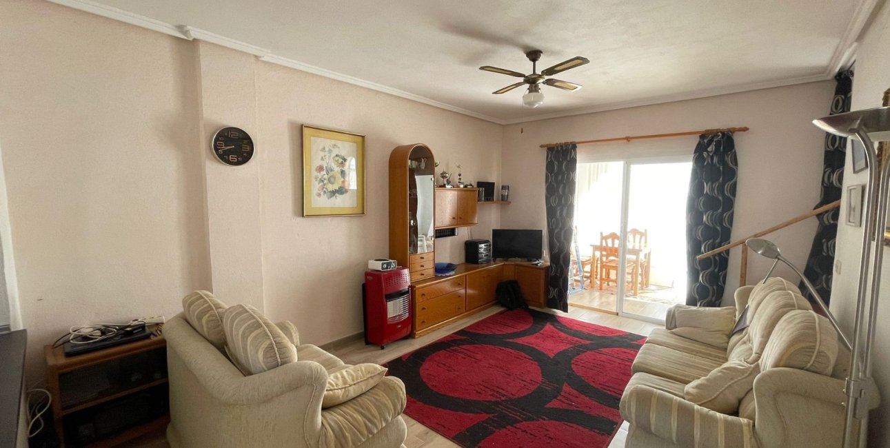 Resale - Townhouse -
Ciudad Quesada - Altos de Quesada