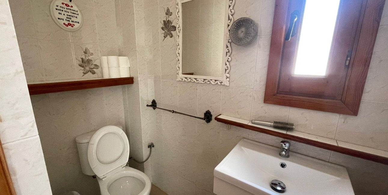 Resale - Townhouse -
Ciudad Quesada - Altos de Quesada