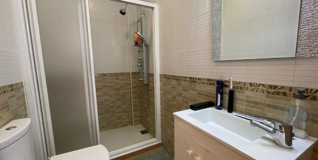 Resale - Townhouse -
Ciudad Quesada - Altos de Quesada