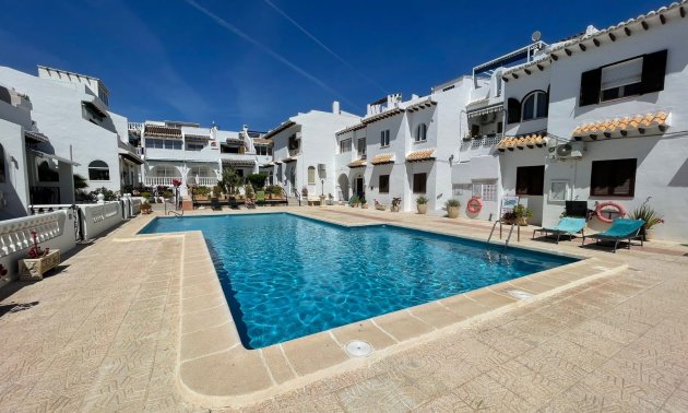Resale - Townhouse -
Ciudad Quesada - Altos de Quesada