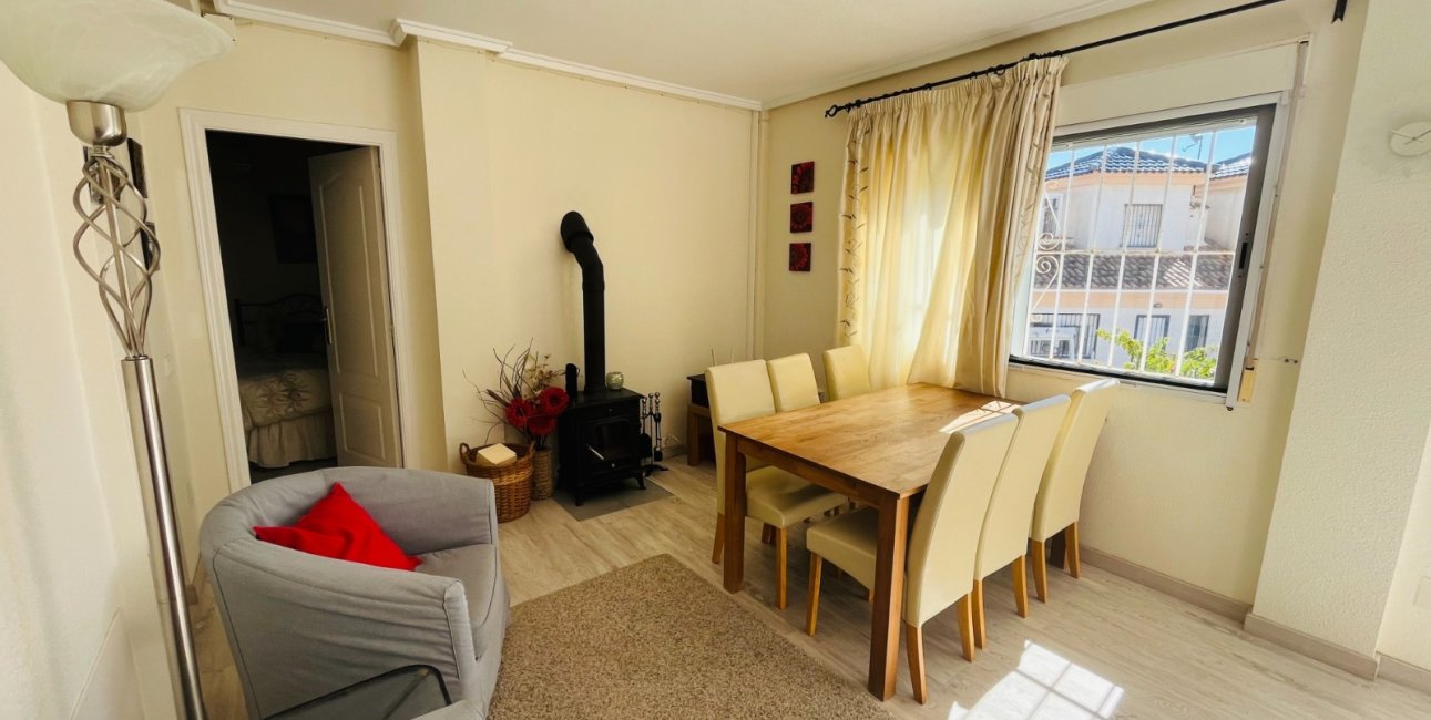 Resale - Townhouse -
Ciudad Quesada - La Marquesa