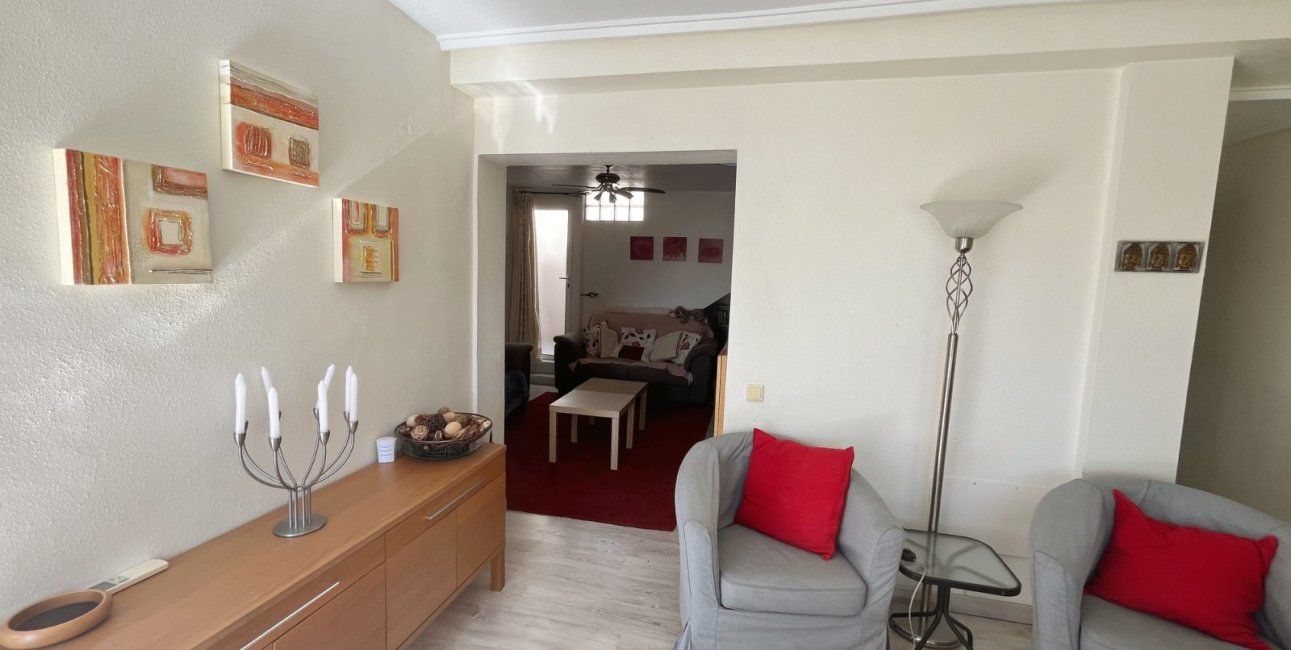 Resale - Townhouse -
Ciudad Quesada - La Marquesa