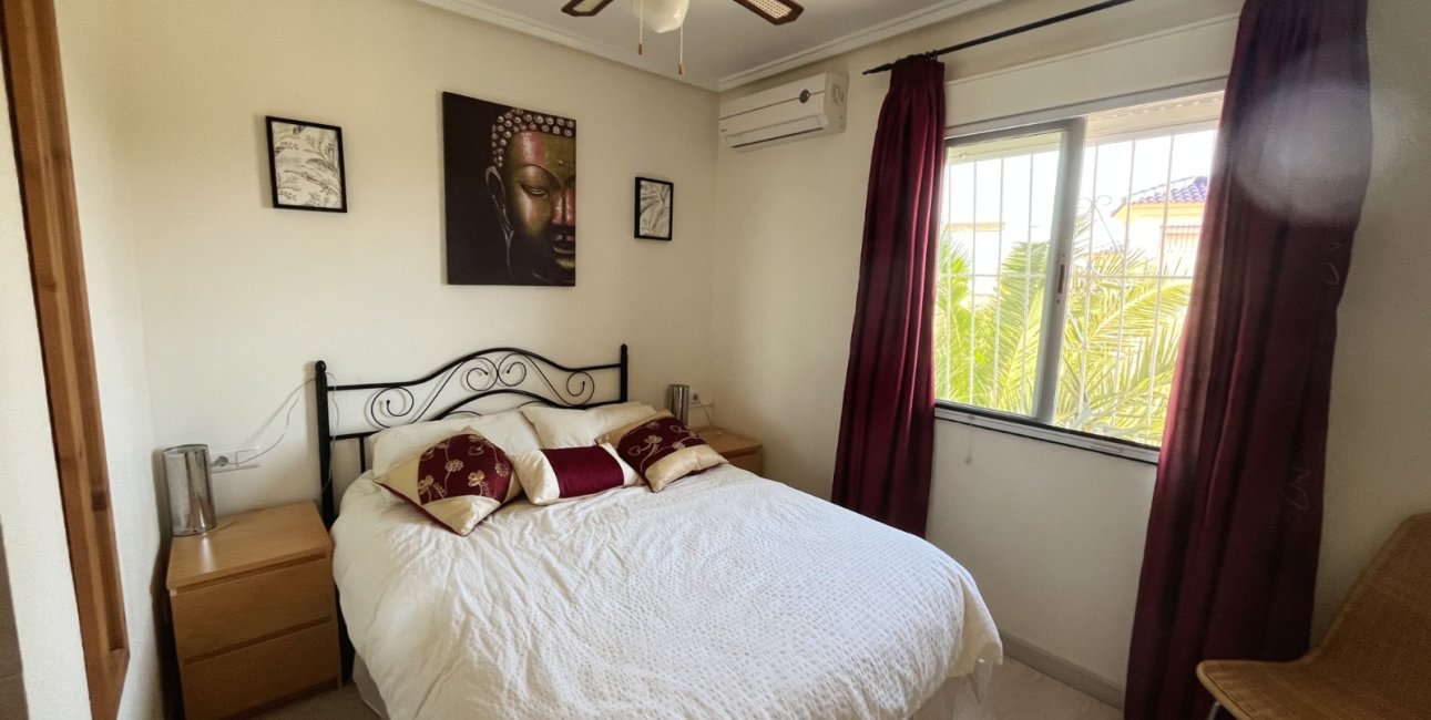 Resale - Townhouse -
Ciudad Quesada - La Marquesa