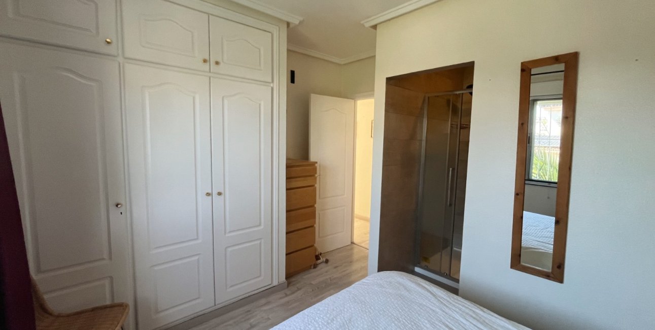 Resale - Townhouse -
Ciudad Quesada - La Marquesa